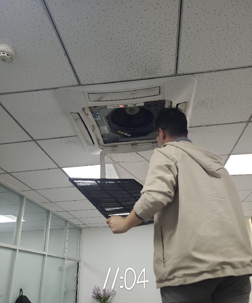 中央空调夏天不制冷怎么办？
